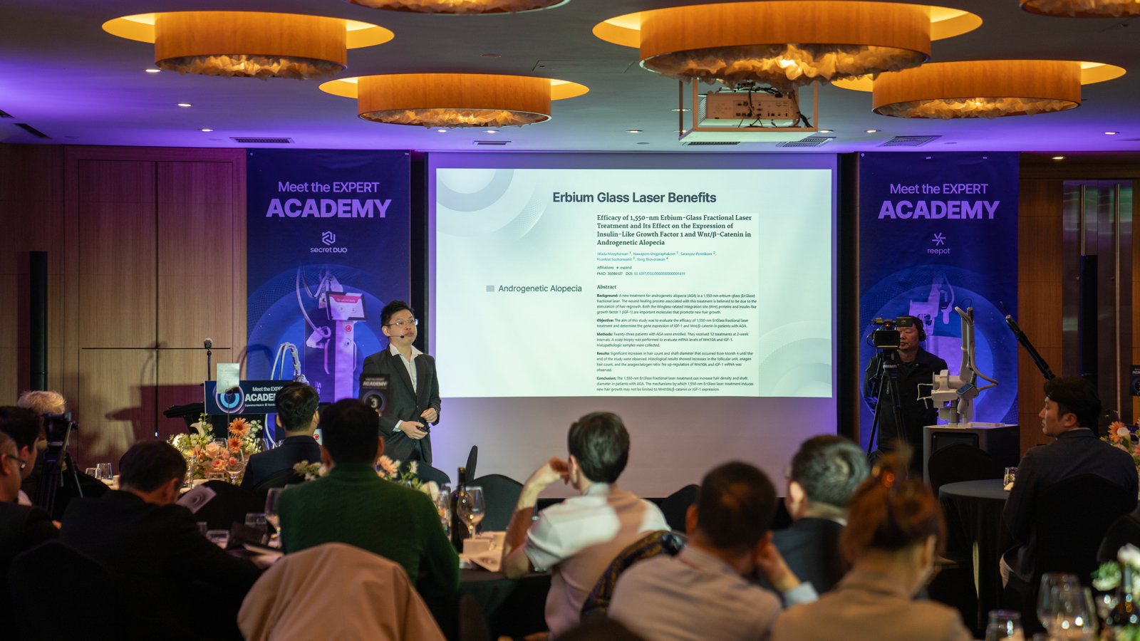 Dr Sin Yong presenting at the Meet the Expert Academy